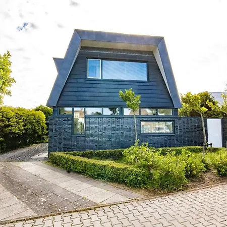 Duinzand Villa *